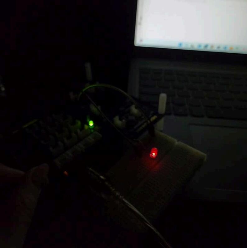 Now the knob can be turned to control the LED's brightness (though the effect is subtle).